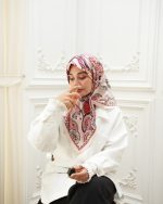 روسری ابریشم کجراه 05